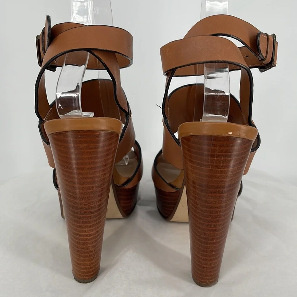 Steve Madden Dezzzy Tan Leather Platform High Heels size 9‎
